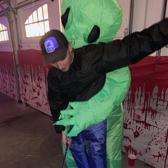 Meet your Posher, Sean - Picture 1 of 1